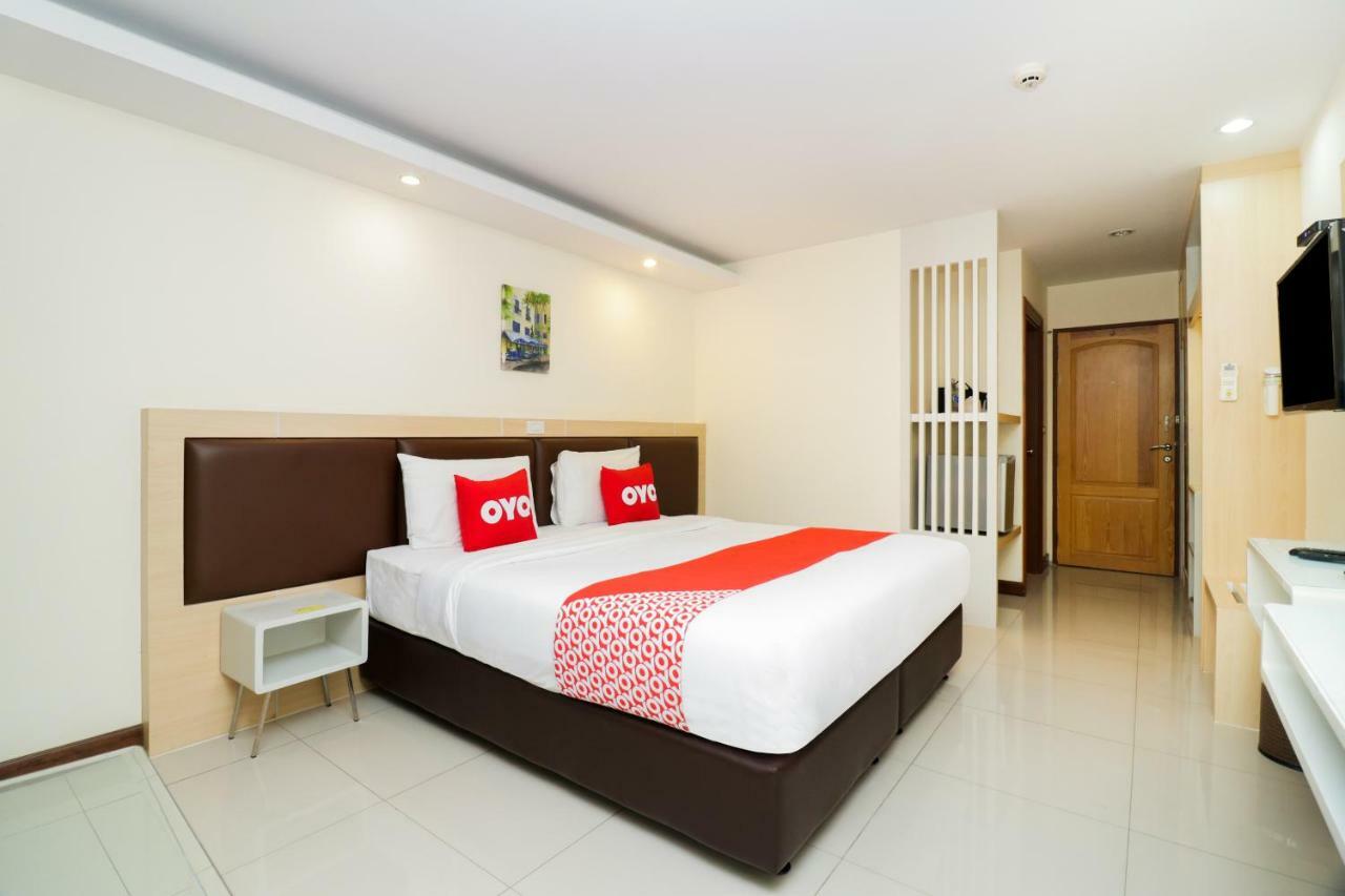 Oyo 234 Tara Grande Hotel & Spa Bangkok Luaran gambar