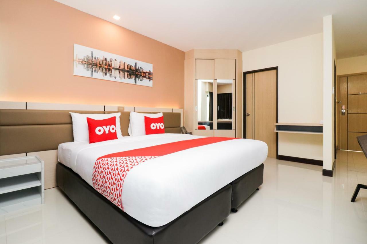 Oyo 234 Tara Grande Hotel & Spa Bangkok Luaran gambar