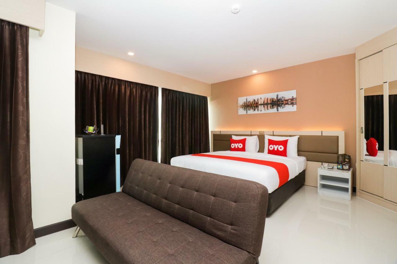 Oyo 234 Tara Grande Hotel & Spa Bangkok Luaran gambar