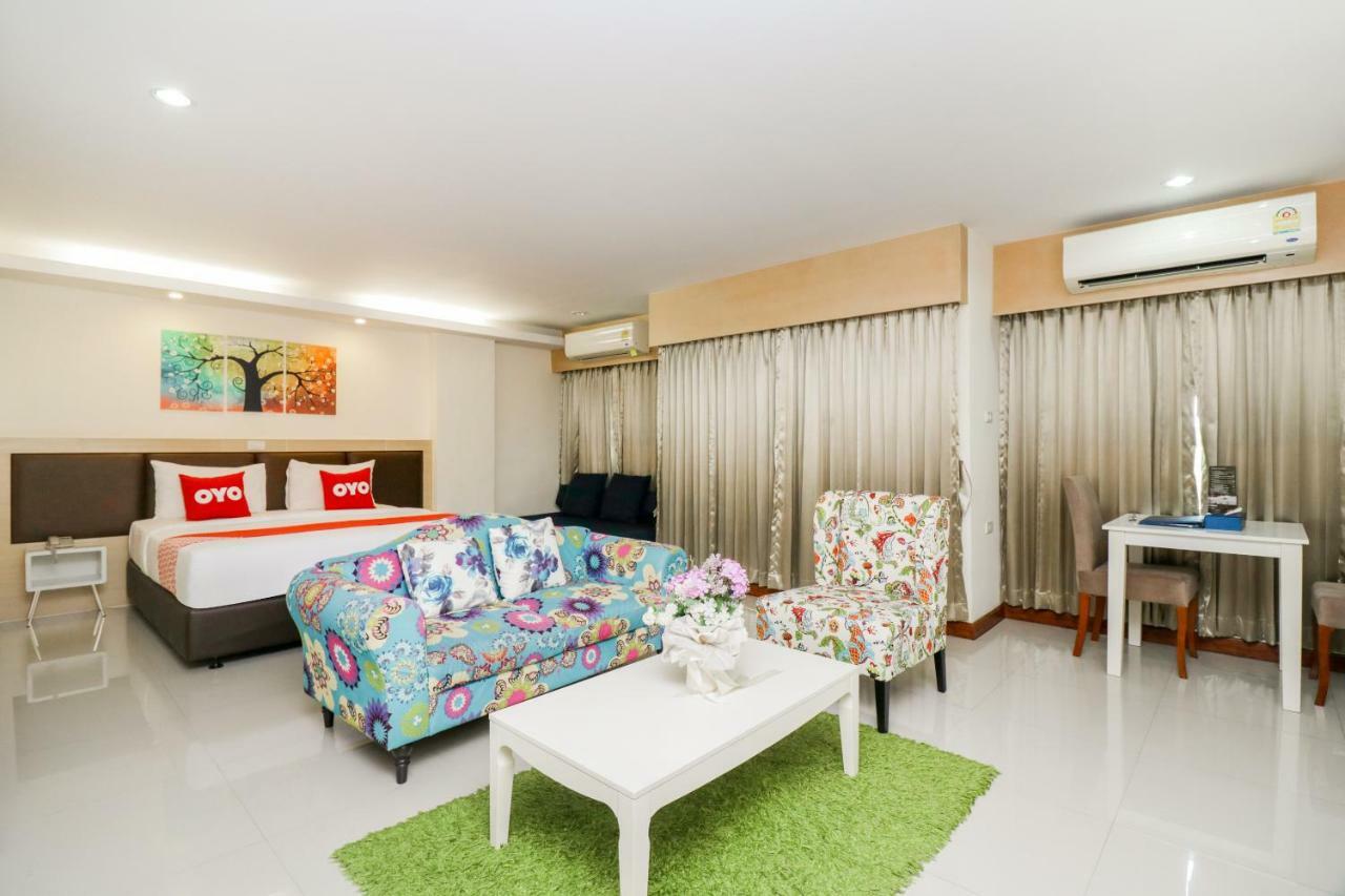 Oyo 234 Tara Grande Hotel & Spa Bangkok Luaran gambar