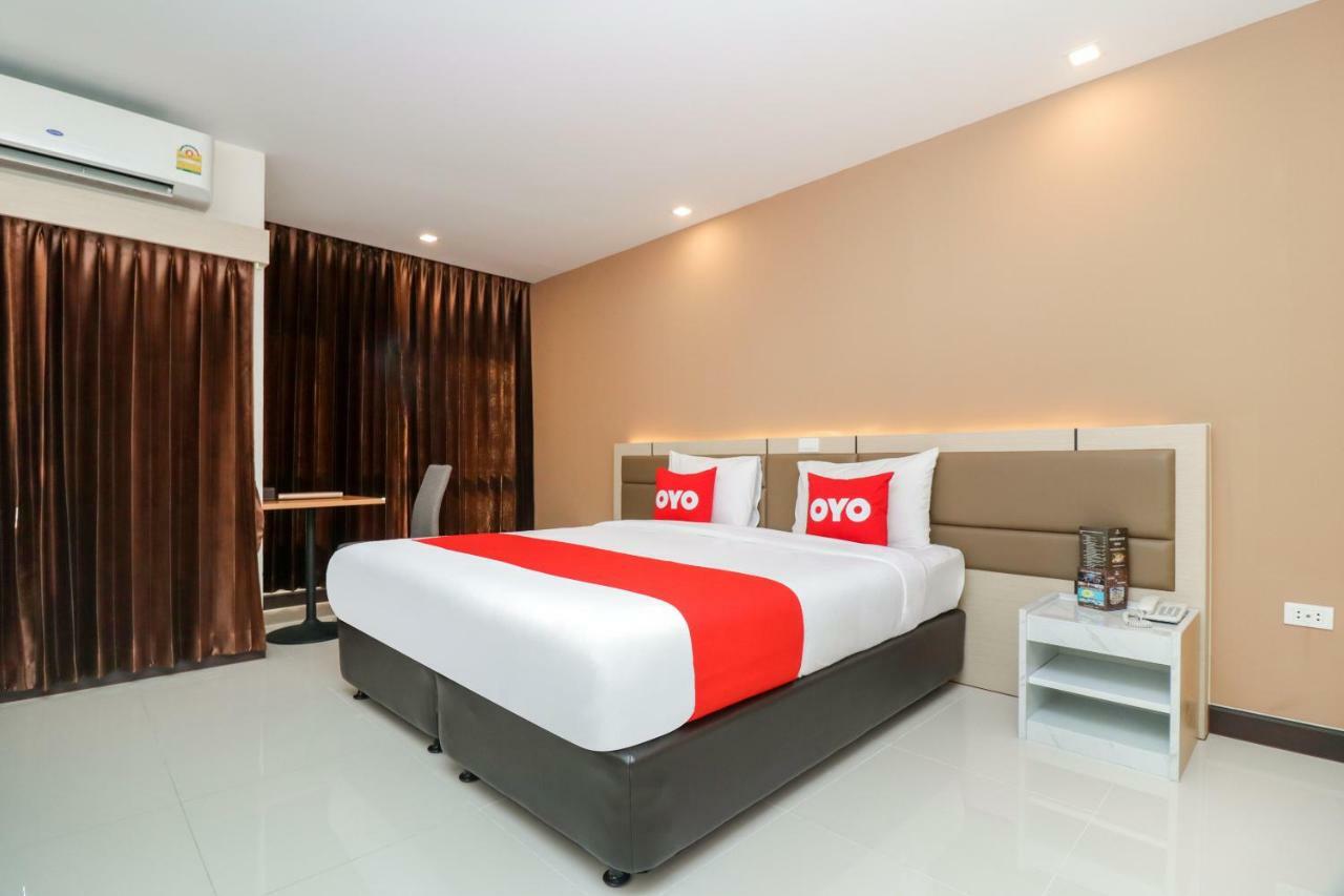 Oyo 234 Tara Grande Hotel & Spa Bangkok Luaran gambar