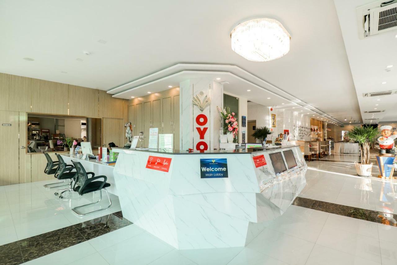 Oyo 234 Tara Grande Hotel & Spa Bangkok Luaran gambar